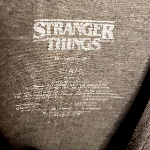 Stranger Things Girls Eleven Grey Tee Large - Picture 4 of 4